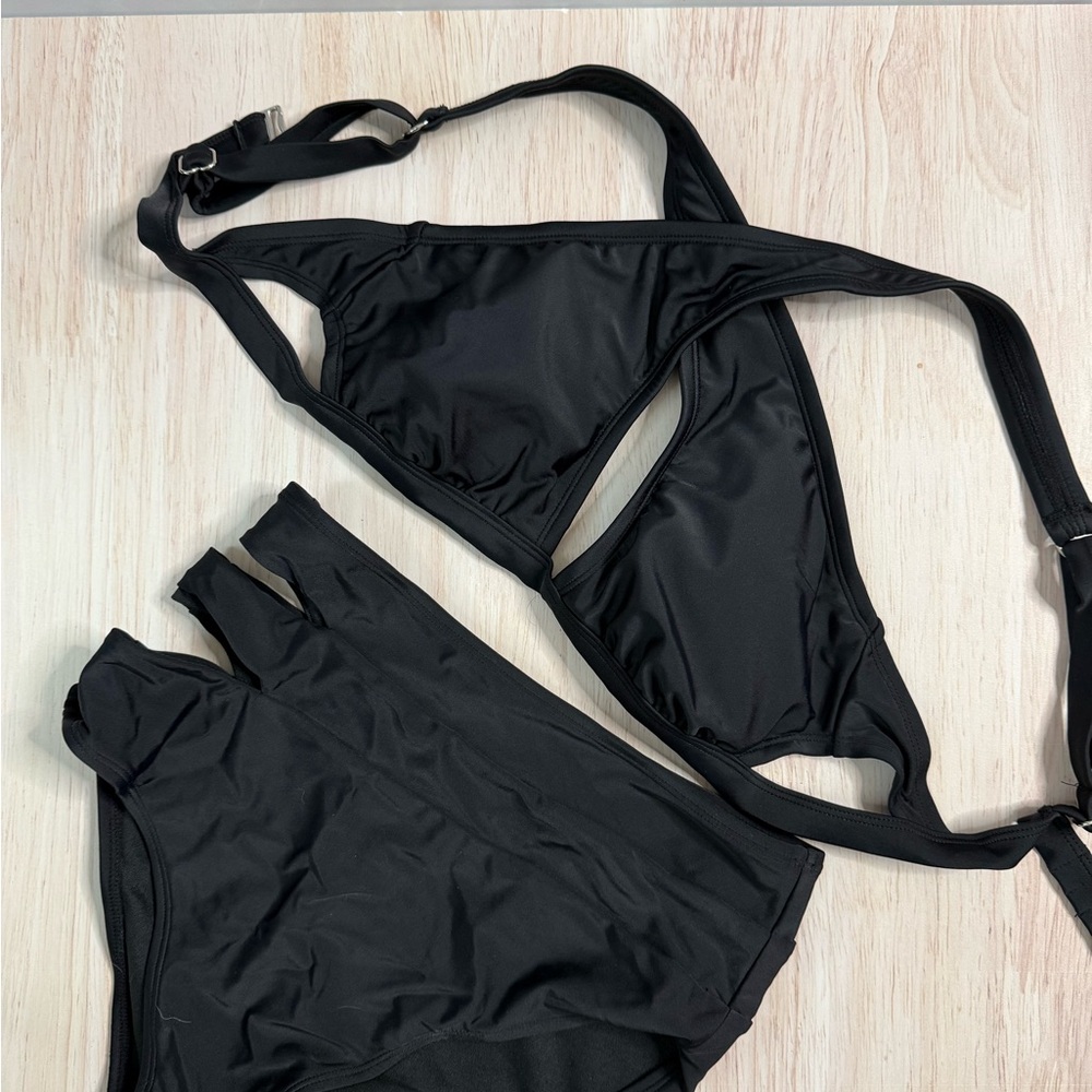 Black Women's Triangle Bikini Set - Classic Swim Top & Bottom